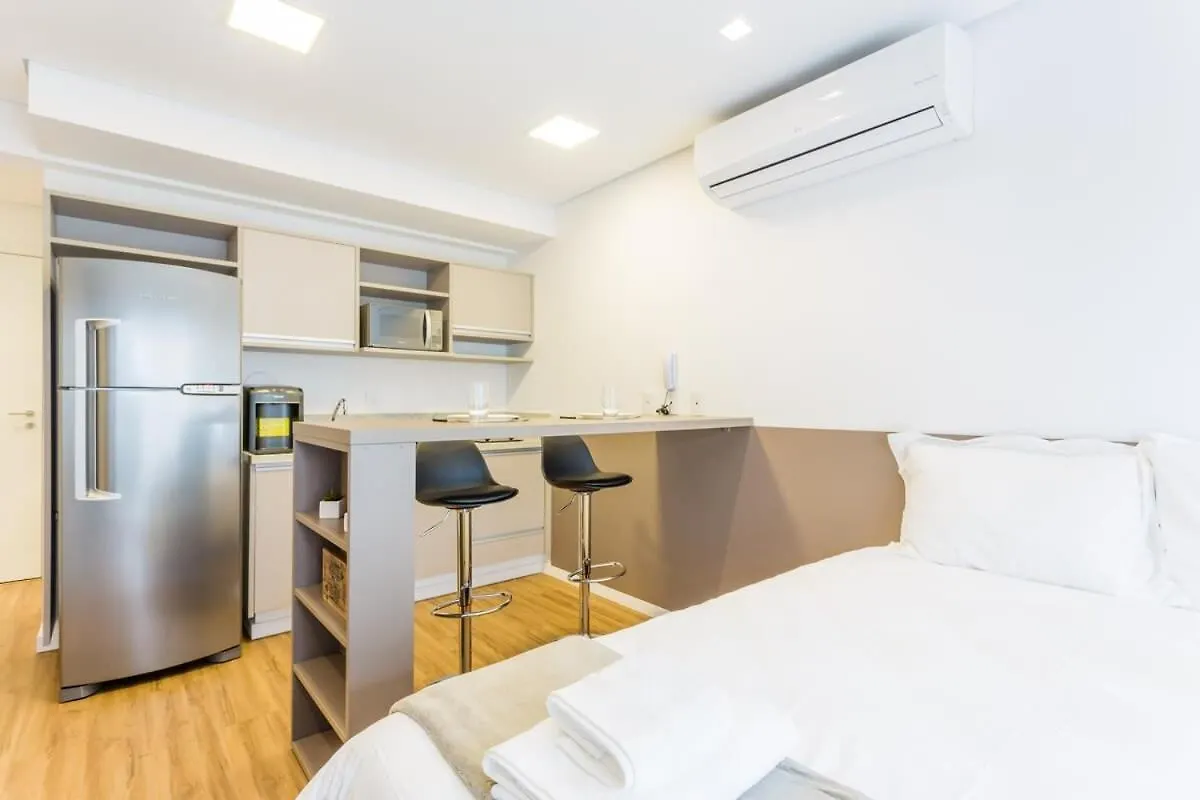 BHomy Bela Vista Conforto, AC e Lazer APM1202 San Paolo 0*,